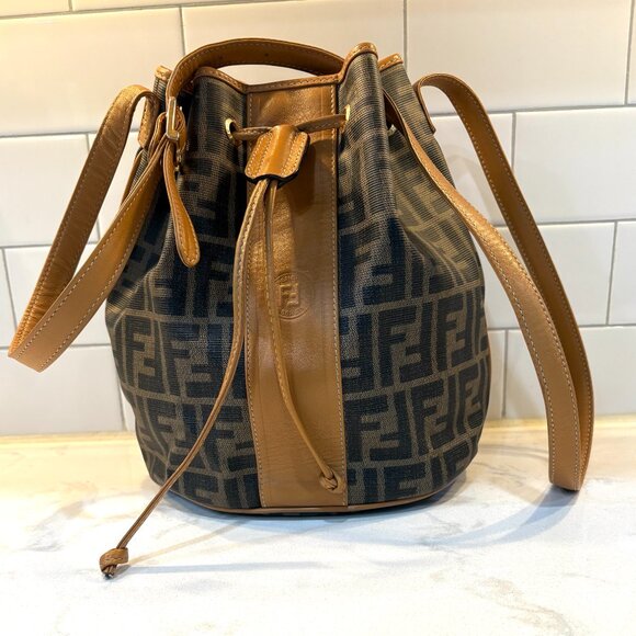 Vintage FENDI 1990s Zucca Print Bucket Bag Excellent Condition with Dust Bag - Picture 2 of 16